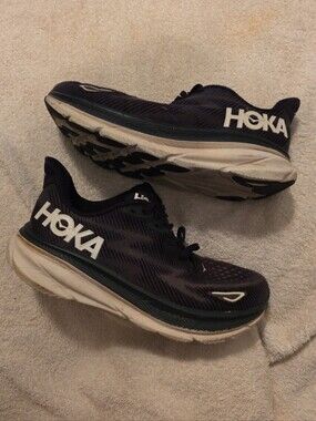 Hoka One One Clifton 9 Women's Size 9B